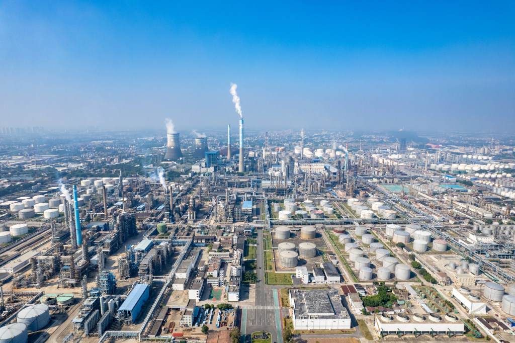 中国石化茂名石化航拍image